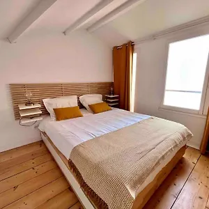 - Carmes Appartement